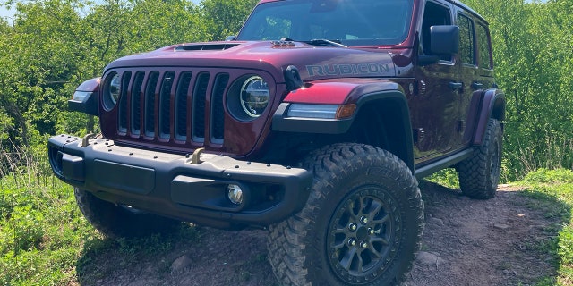 Test drive: The 2021 Jeep Wrangler Rubicon 392 is a V8-powered king of the  hill | Fox News