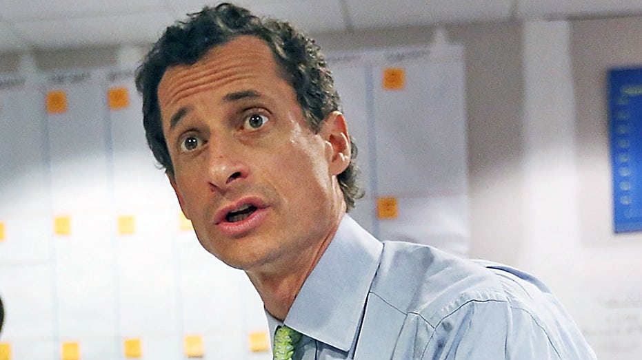 Anthony Weiner discusses sexting scandal while attempting political comeback, says ‘women are crazy about me’