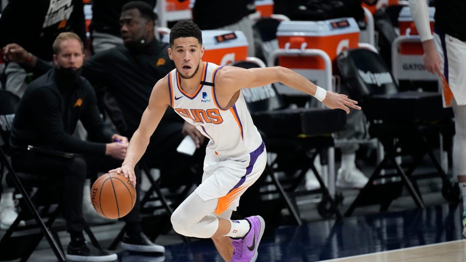 devin booker white jersey