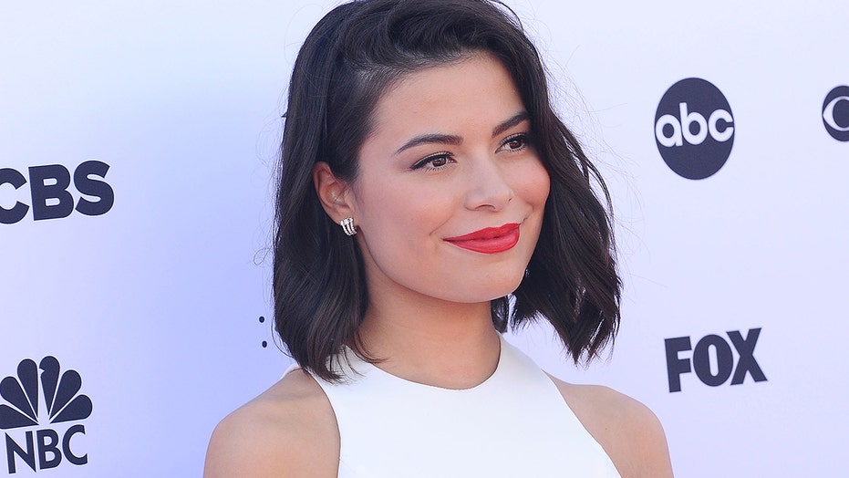 Icarly Star Miranda Cosgrove Says It Was Scary Challenging To Be Called A Role Model During Teen Fame Fox News Icarly Star Miranda Cosgrove Says It Was Scary Challenging To Be Called A Role Model During Teen Fame Fox News