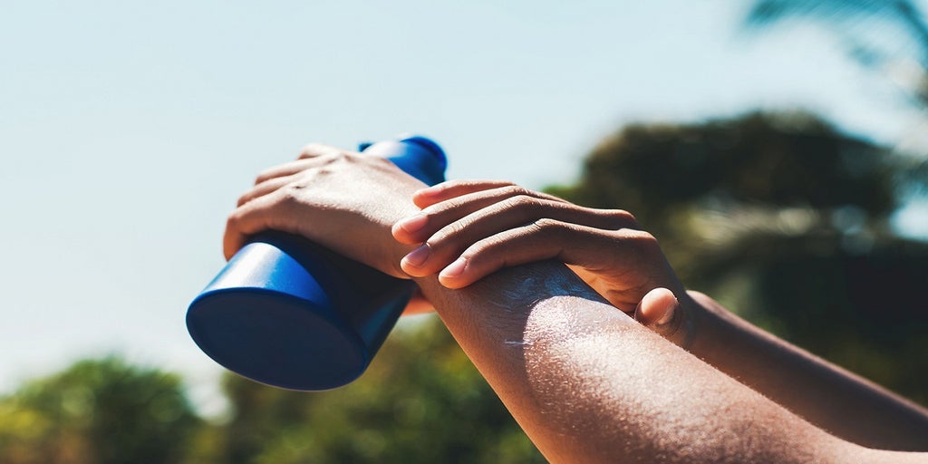 What SPF should your sunscreen have? Find out how it may help premature aging and skin cancer - Vimarsana News