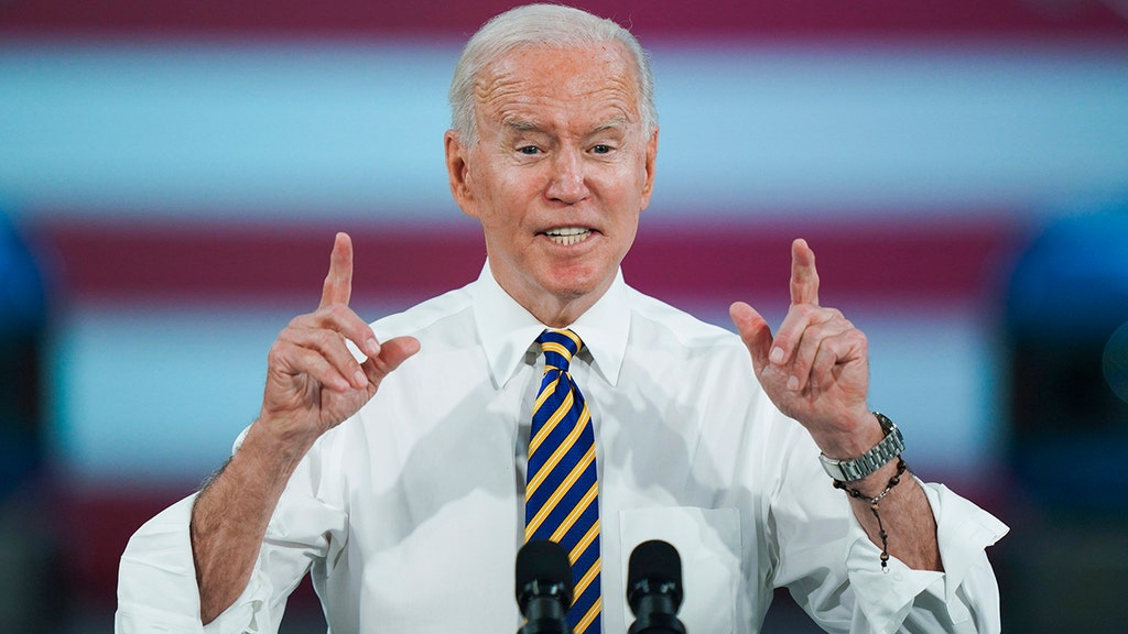 White House doesn’t deny Biden may withhold funds to push vaccinations