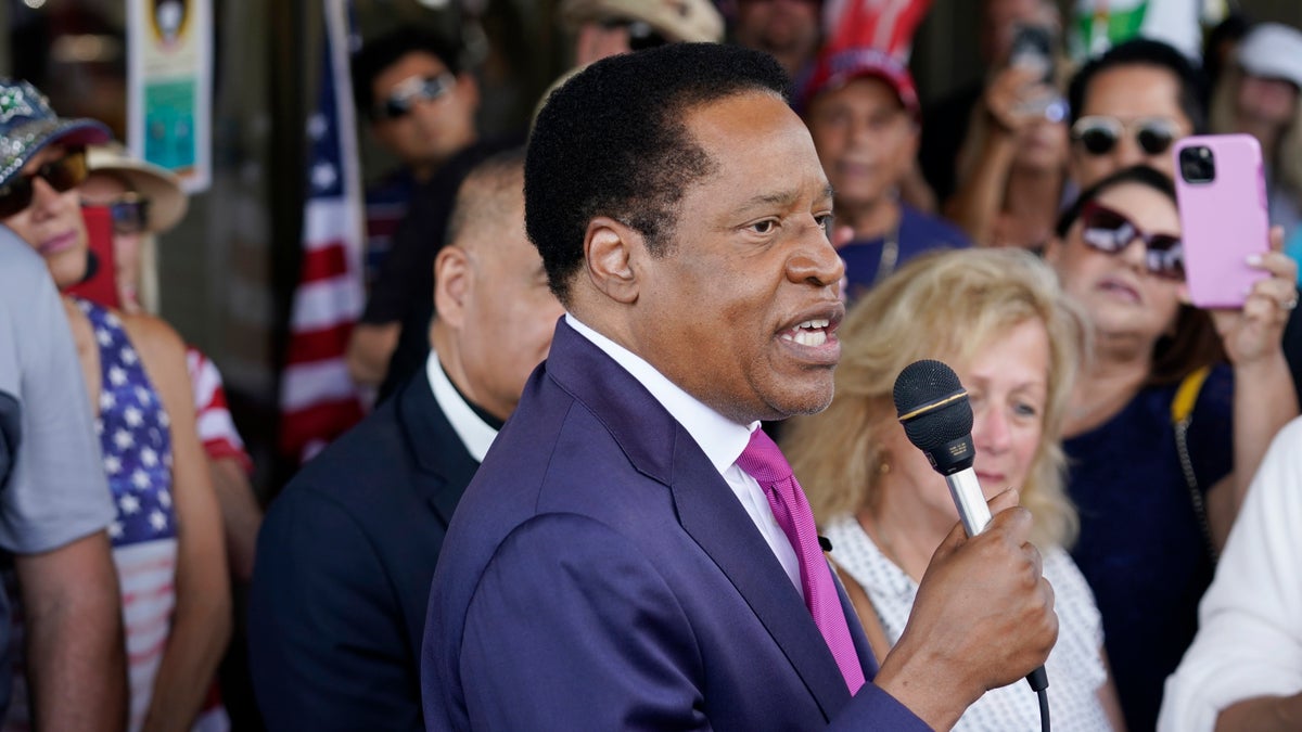 Larry Elder talks to supporters in California