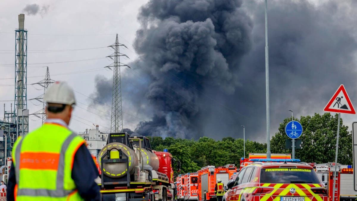 smoke plumes from Chemical explosion in Germany