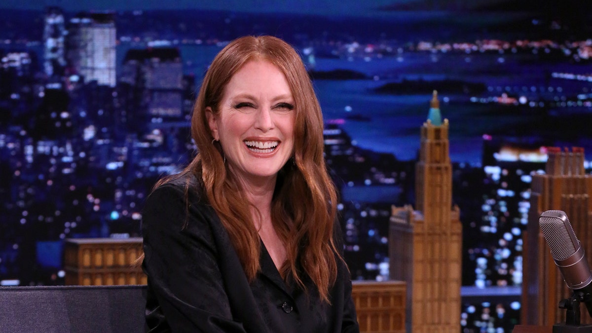 Julianne Moore made it clear she doesn't like when people say she's 'aging gracefully.'