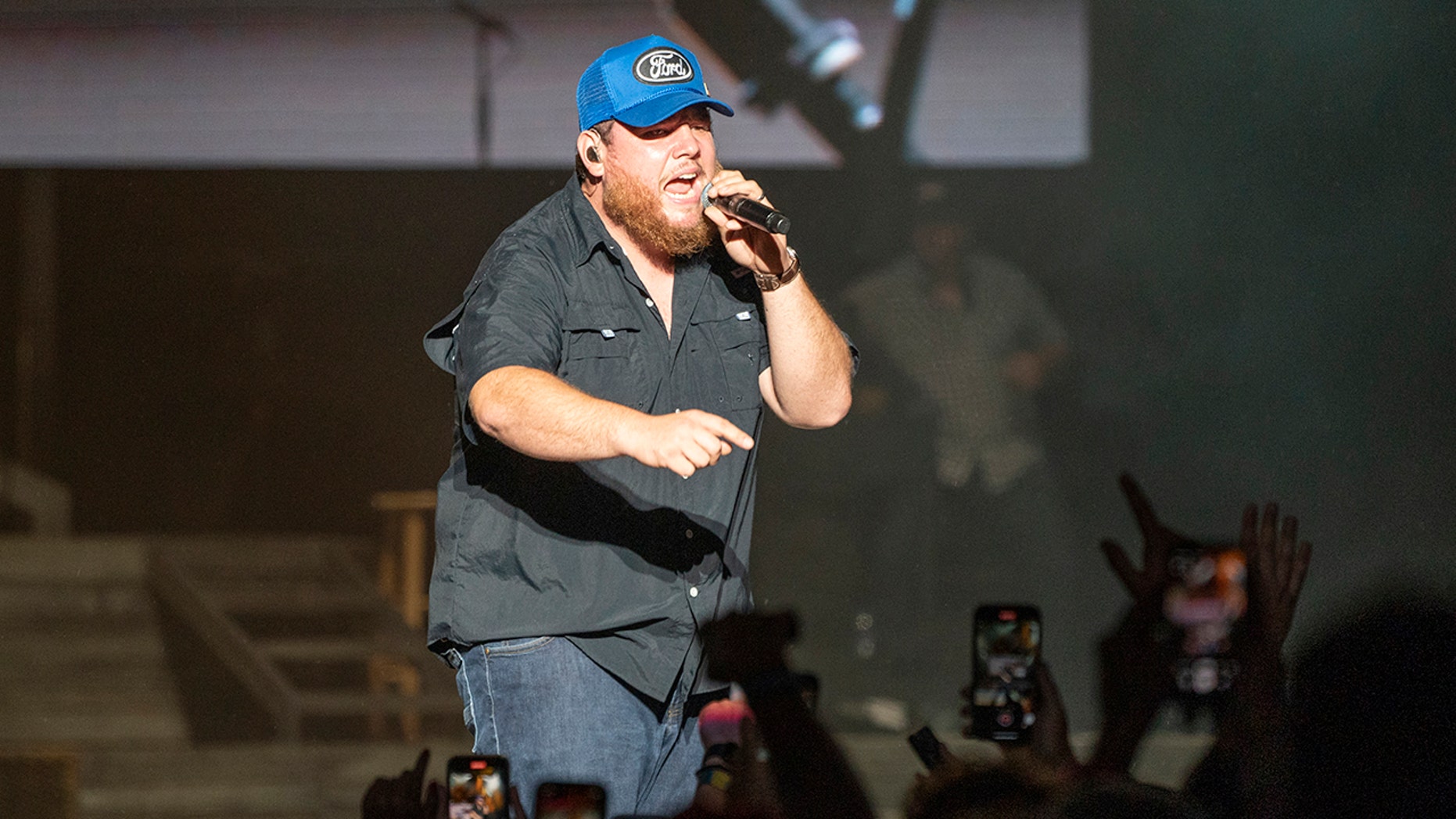 Why Luke Combs is paying the funeral costs of these three men