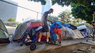 Los Angeles law restricting homeless encampments takes effect