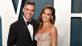 Jessica Alba finalizes divorce, agrees to multimillion-dollar settlement: report - Fox News