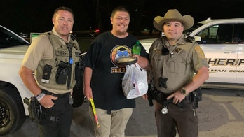 Multiple Alabama officers help stranded and robbed man with autism make his way home