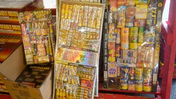 Texas armed robbers shot at while trying to steal from fireworks stand