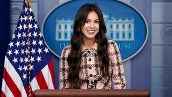 Popstar Olivia Rodrigo visits White House, promotes COVID-19 youth vaccination at press briefing