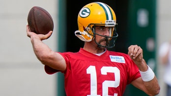 NFL pushes back on one Aaron Rodgers claim during rant on unvaccinated status