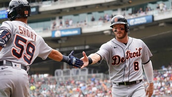 Lions-Vikings? Naw, Tigers top Twins by NFL-like 17-14 final