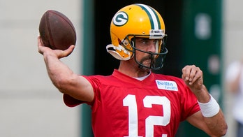 Aaron Rodgers back to work as icy Packers relationship appears to thaw