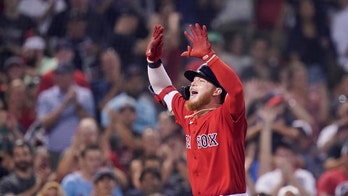 Red Sox rally late for 2nd straight game, beat Blue Jays 5-4