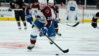 Saad to Blues, Perry to Lightning: Recent champs add winners