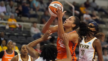 Jones scores career-high 34 as Sun extend Fever's skid 86-80