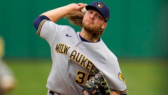 Burnes cruises, Brewers top Bucs for 9th straight win