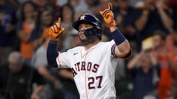 Altuve, Tucker homer to lead Astros over Athletics 4-3