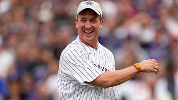 Peyton Manning teams up with brother, ESPN for MNF MegaCast