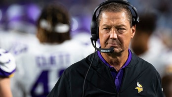 Vikings coach Rick Dennison out after refusal to get COVID vaccine: report