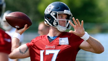 Ryan Tannehill decided to get vaccinated so the NFL wouldn’t make his life ‘miserable’