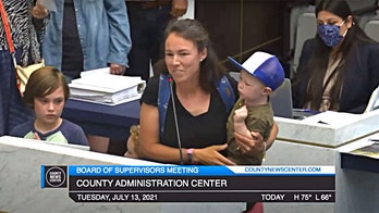 California parents livid over kids being forced to wear masks