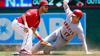 Ohtani's MLB-best 35th HR lifts Angels past Twins 6-2