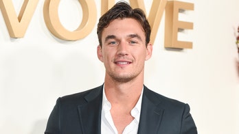 Tyler Cameron confirms he's in a relationship and explains why they 'finally' kissed on the 'fifth date'