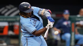 Guerrero and Bichette carry Blue Jays past Orioles 10-2