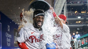 McCutchen's 3-run HR in 9th gives Phillies 6-5 win over Nats