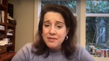 'Bridgerton' author Julia Quinn's father and sister killed in car crash