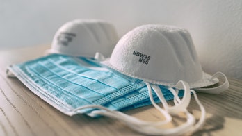 Wear a mask to prevent catching omicron, but which mask?