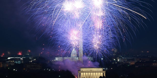 Fireworks illuminate the sky above the Lincoln Memorial on the National Mall during Independence Day celebrations in Washington, DC on July 4, 2021.