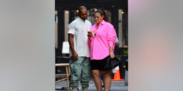 Ashley Graham and Justin Ervin went to a local restaurant in NYC on July 15, 2021, according to paparazzi who spotted the couple.