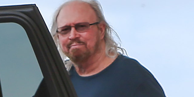 Barry Gibb was seen running errands with his wife, Linda Gray.