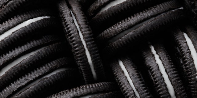 On Thursday, Oreo announced that it will be releasing two new cookie flavors this summer: Apple Cider Donut and Salted Caramel Brownie.