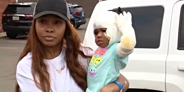 ShiAnn Brown and her daughter. (Credit: Fox 2 Detroit)