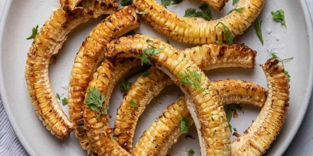 Feel Good Foodie credited fellow TikTok creator Farrah J (AKA Spiced Nice) for making the corn rib trend go viral on the app earlier this year.