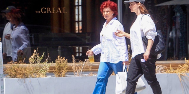Sharon Osbourne (L) and her eldest daughter Aimee (R) out for lunch in Los Angeles.