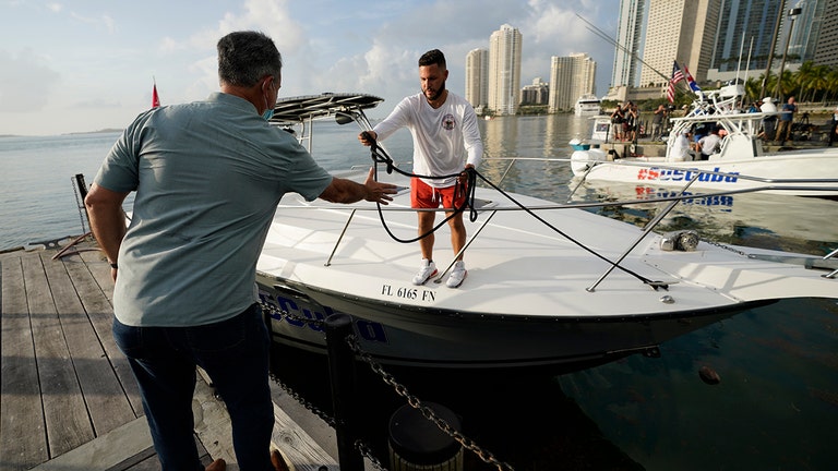 Small Florida flotilla returns from Cuba after showing support for protesters, democracy