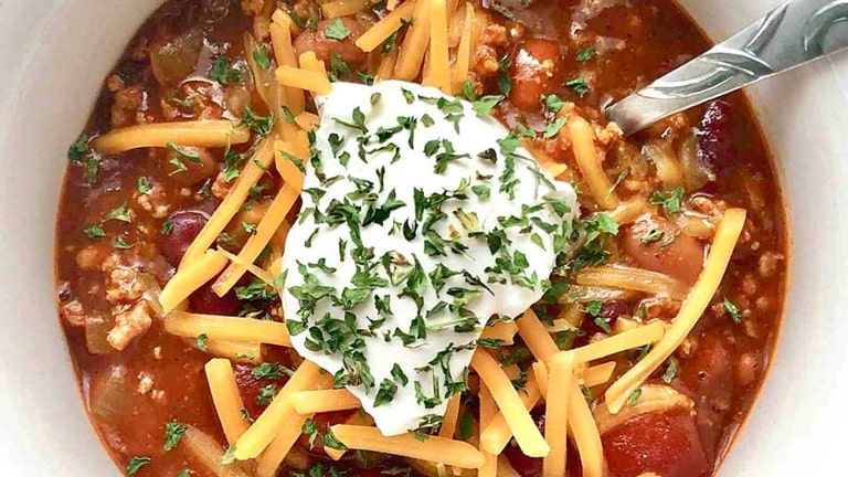 'Rich, smoky' campfire chili brings an outdoorsy taste into your kitchen: Try the recipe