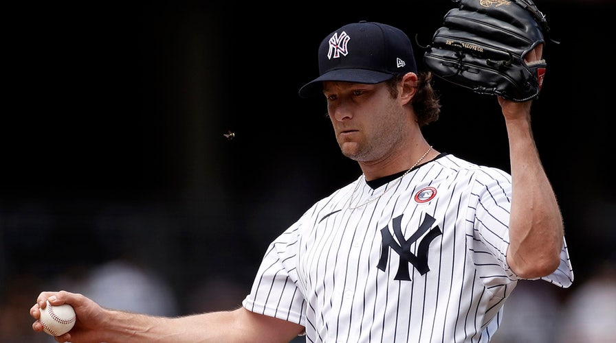 Gerrit Cole gets booed by Yankees fans 
