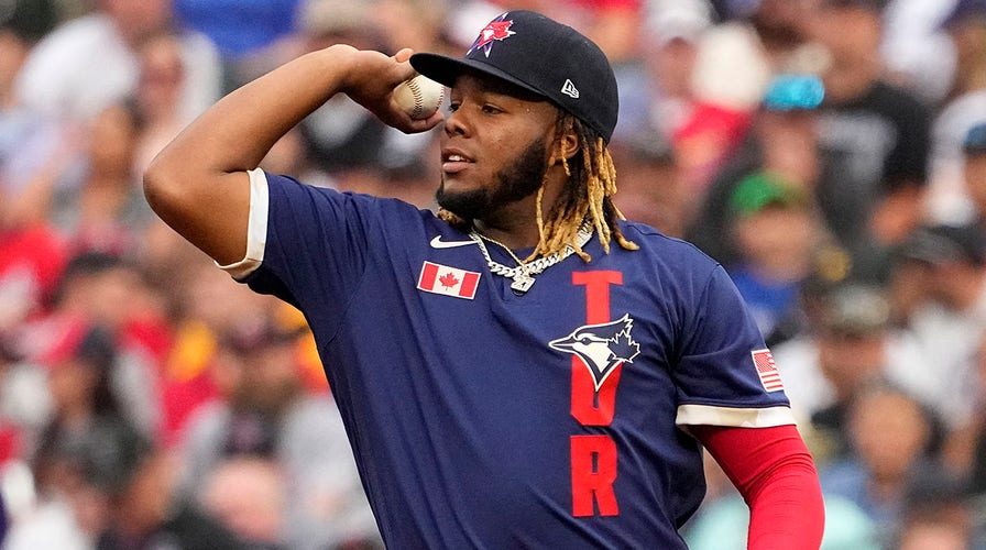 WATCH: Vladimir Guerrero Jr. crushes homer at MLB All-Star Game at