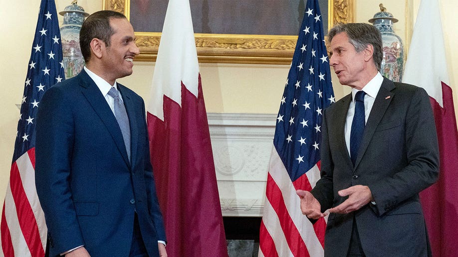 Blinken meets with Qatar's foreign minister