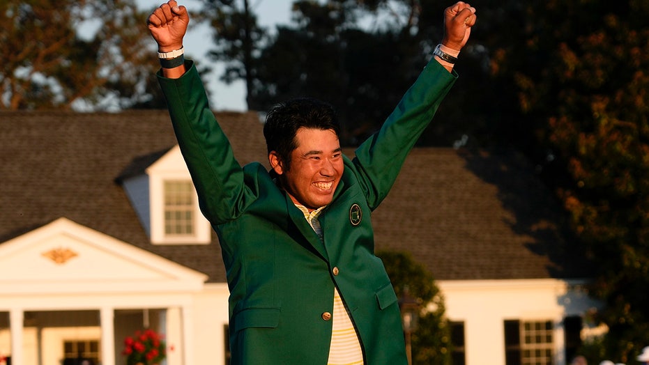 Matsuyama has green jacket and seeks gold in home Olympics