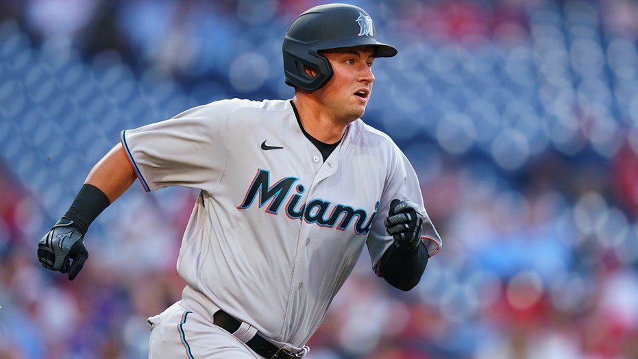 Panik makes stellar debut with Miami in 11-6 win over Phils