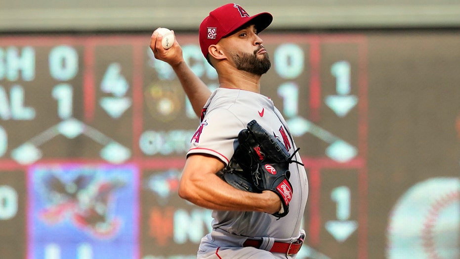 Sandoval has no-hit bid end in 9th; Angels beat Twins 2-1