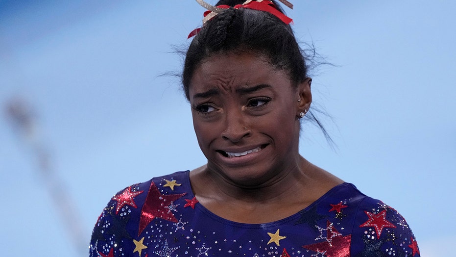 Simone Biles on tough Olympics start: Feels like ‘weight of the world on my shoulders at times’
