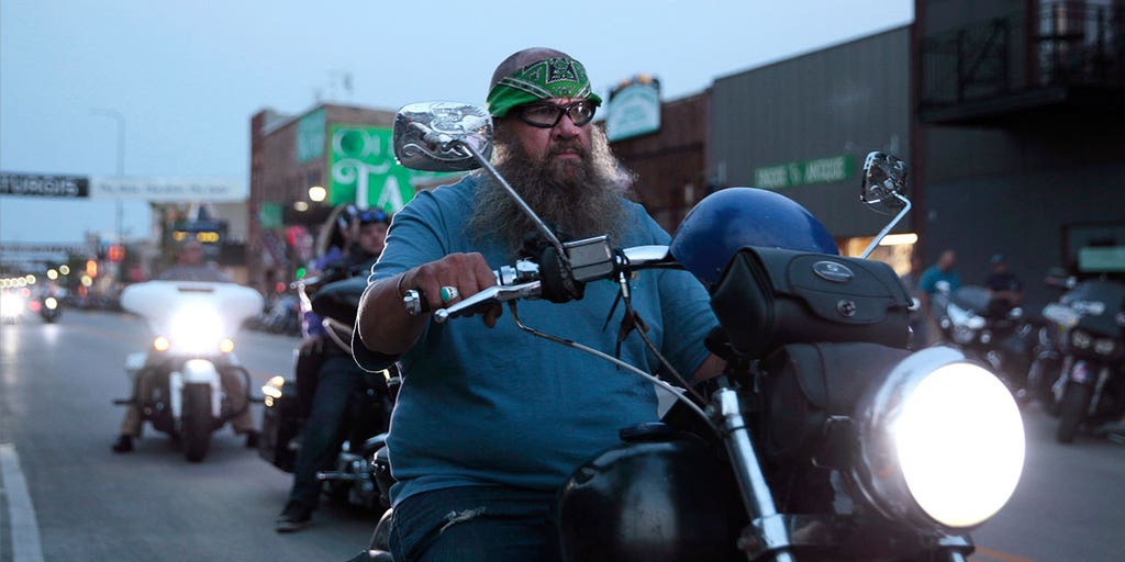 Sturgis attracts hundreds of thousands as Americans awaken from COVID despite Delta variant - Vimarsana News